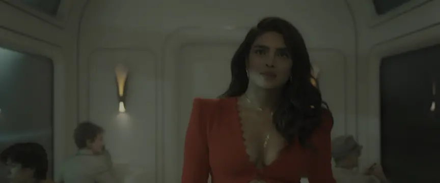 Priyanka Chopra sexy – Citadel s01e01-02 (2023)