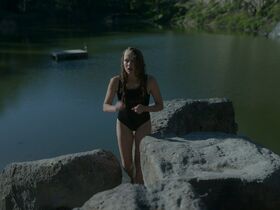 Teresa Palmer sexy – The Clearing s01e01-02 (2023)