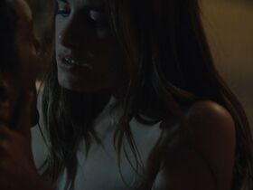 Camille Claris sexy – Vortex s01e05 (2022)