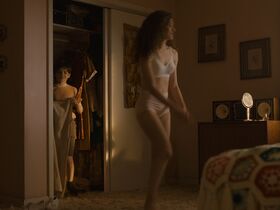 Emmy Rossum sexy – The Crowded Room s01e05 (2023)