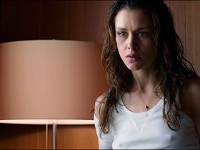 Hannah Ware sexy – Hitman Agent 47 (2015)