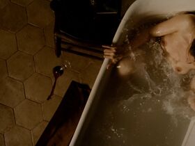 Laetitia Casta nude – Behind the Walls (Derrière les murs) (2011)