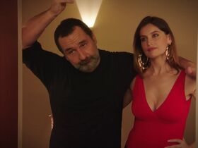 Laetitia Casta sexy – La Flamme s01e01 (2020)