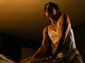 Michelle Monaghan sexy – Trucker (2008)
