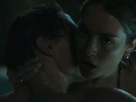 Grace van Patten sexy - Tell Me Lies s02e08 (2024)
