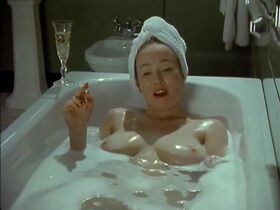 Jennifer Ehle nude - The Camomile Lawn (1992)