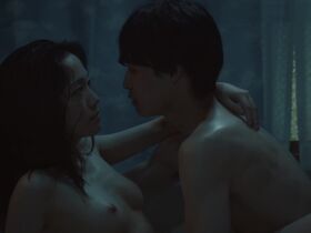 Mone Akitani nude – Futon (2024)