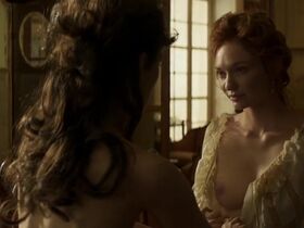 Eleanor Tomlinson nude, Keira Knightley sexy - Colette (2018)