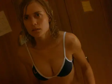 Radha Mitchell sexy – Visitors (2003)