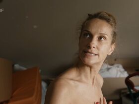 Chiara Schoras sexy – Mit der Tür ins Haus (2019)