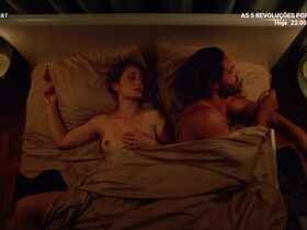 Laura Frederico nude - O Aplaudido Dramaturgo Curado Pelas Pílulas Pink (2025)