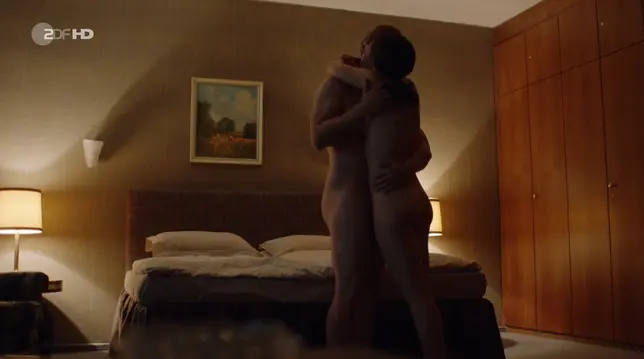 Silvia Busuioc nude – Bella Germania s01e02 (2019)