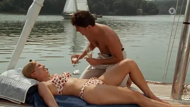 Eva Habermann nude – Jenseits des Regenbogens (2002)