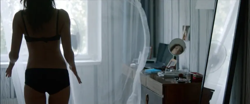 Irina Nosova sexy – Tonya Is Crying on the Lovers' Bridge (2014)