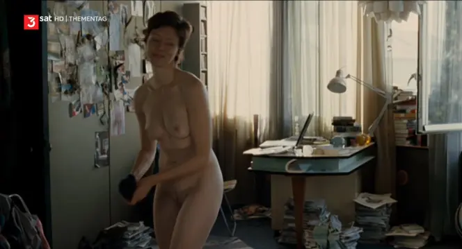 Lavinia Wilson nude – Freigesprochen (2007)