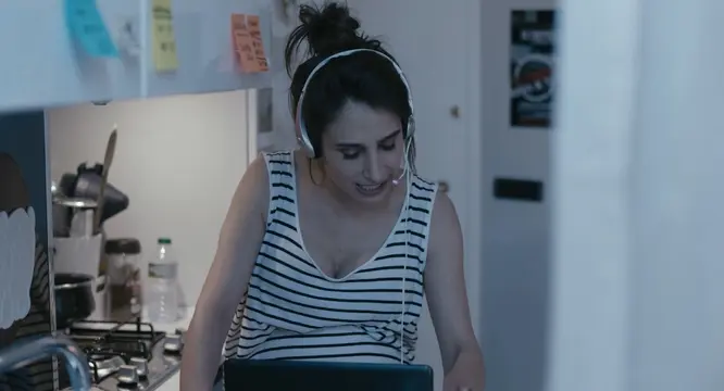 Silvia D'Amico sexy – La strategia della lumaca (2017)