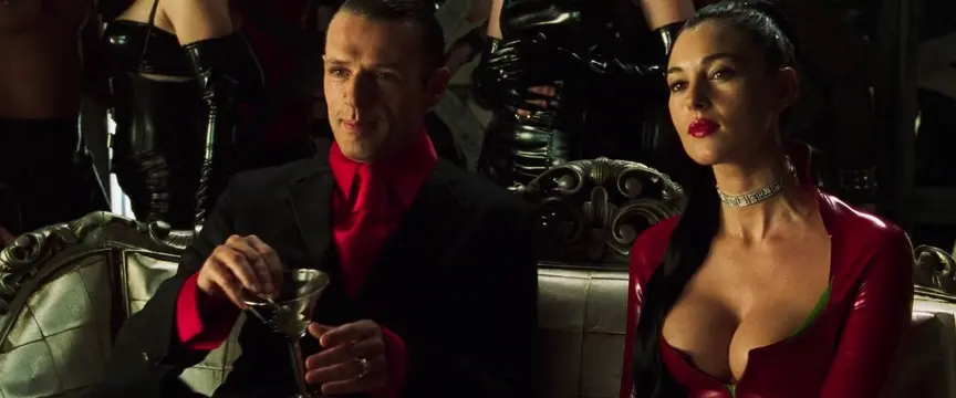 Monica Bellucci sexy – The Matrix Revolutions (2003)