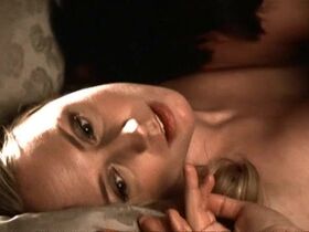 Hope Davis sexy, Robin Tunney sexy - The Secret Lives of Dentists (2002)