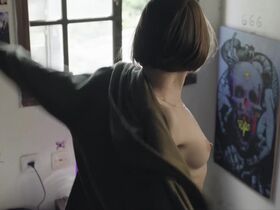 Bat Hen Sabag nude - Horeset s01e04 (2025)