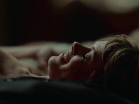 Frida Gustavsson nude - Trolösa s01e04 (2025)